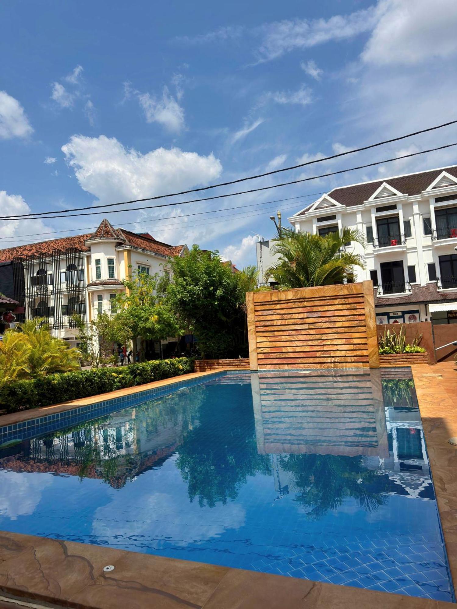 Shining Angkor Boutique Hotel Сиемрип Экстерьер фото