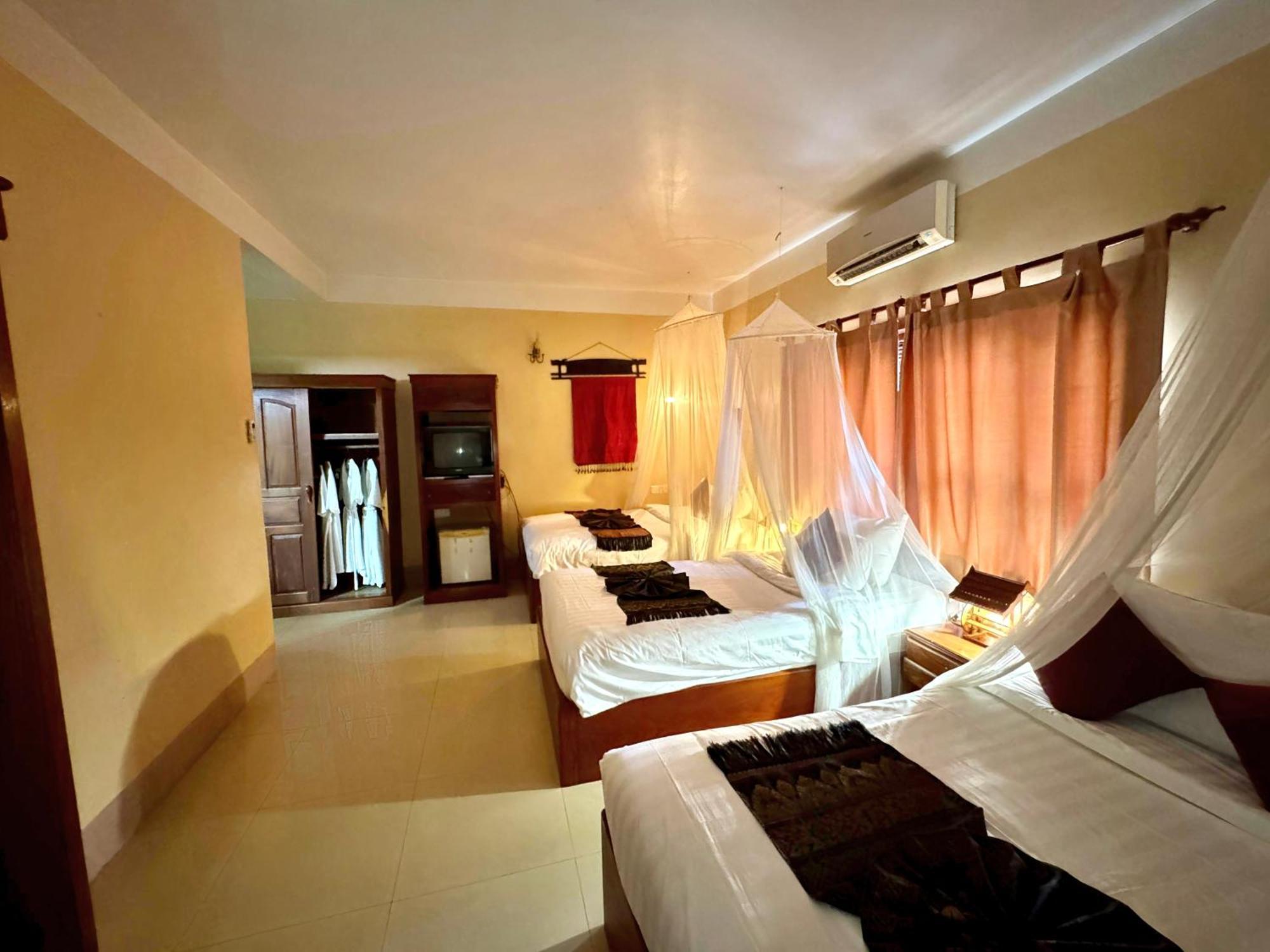 Shining Angkor Boutique Hotel Сиемрип Номер фото